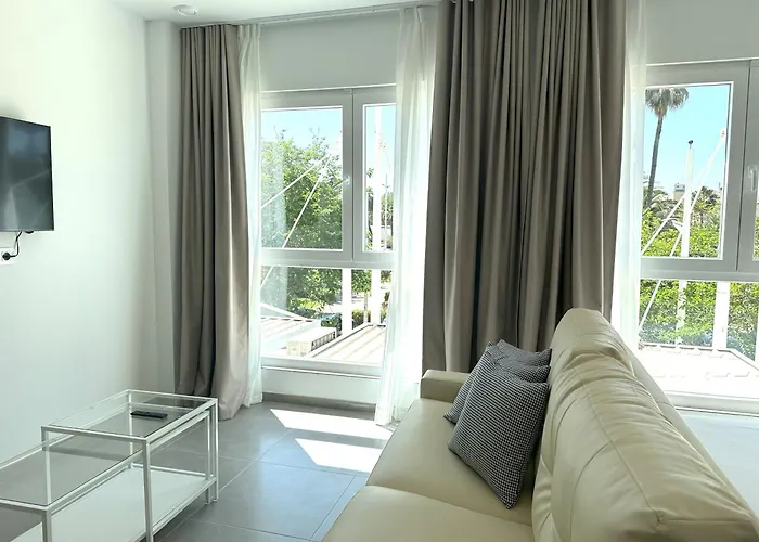 Almar 52 Suites